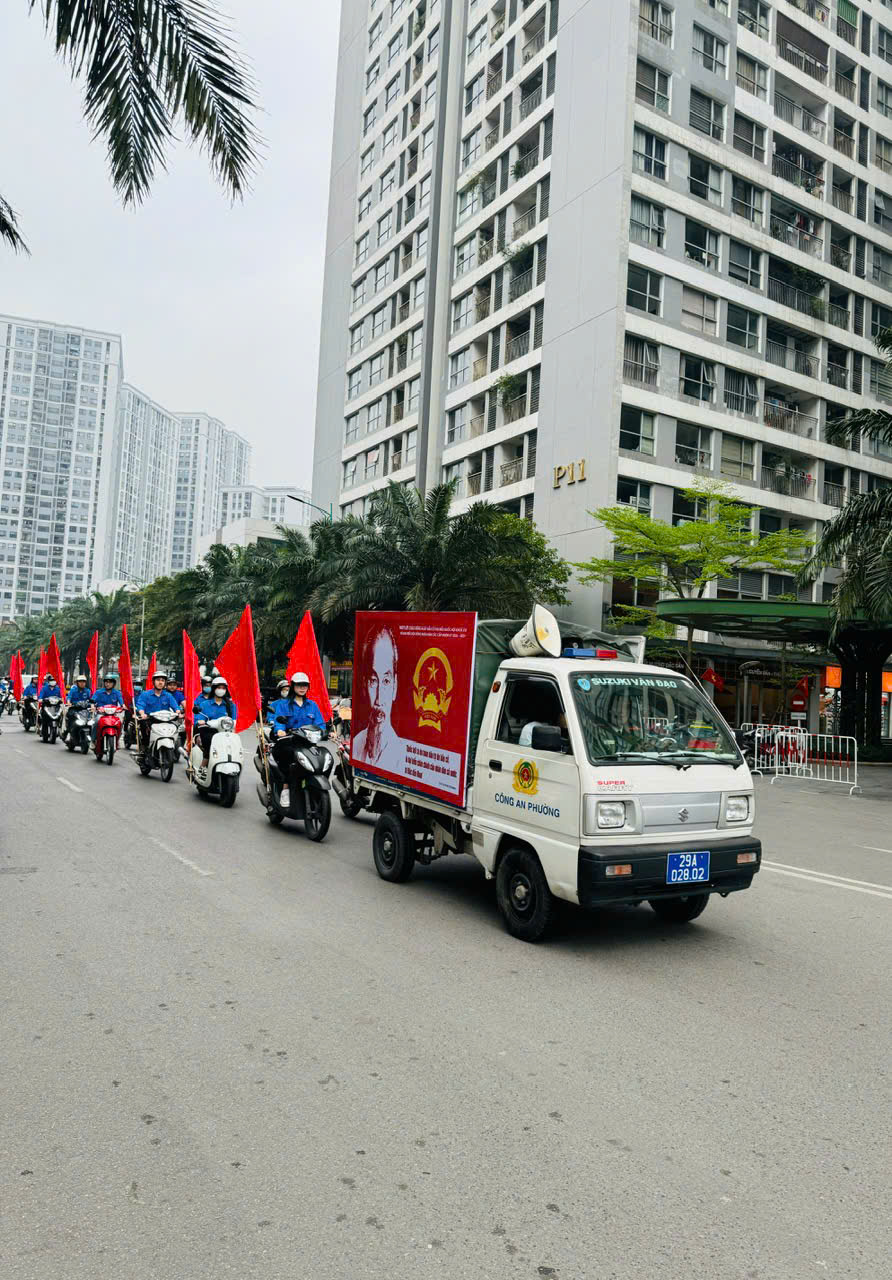 CỬ TRI PHƯỜNG VĨNH TUY HÂN HOAN TRONG NGÀY HỘI LỚN- Ảnh 3.