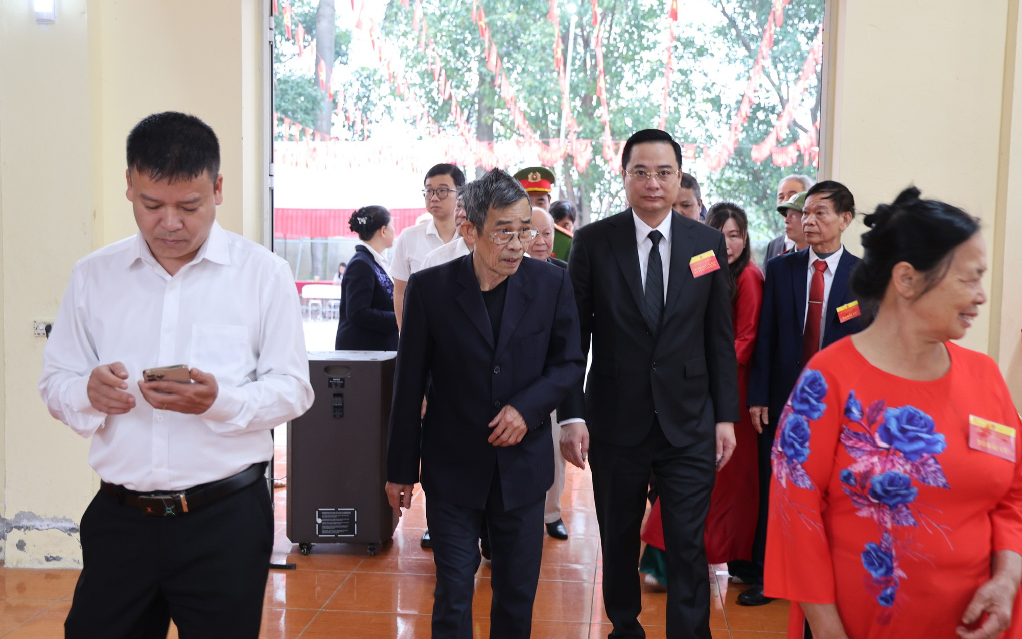 Tam Hưng hoàn thành ngày hội bầu cử trong không khí phấn khởi, dân chủ