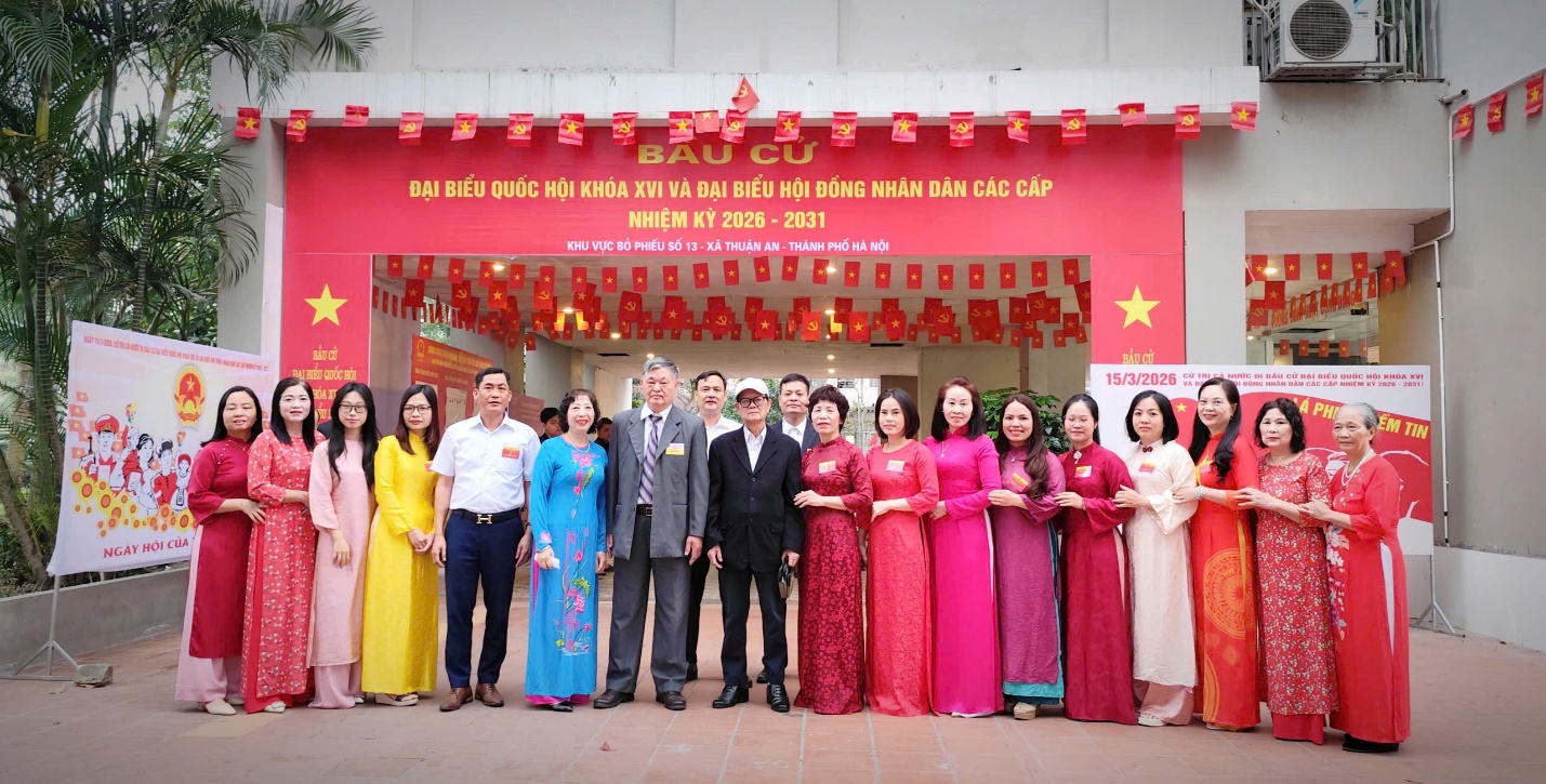 Cử tri xã Thuận An hoàn thành bỏ phiếu bầu cử đại biểu Quốc hội khóa XVI và đại biểu HĐND các cấp nhiệm kỳ 2026 - 2031- Ảnh 5.