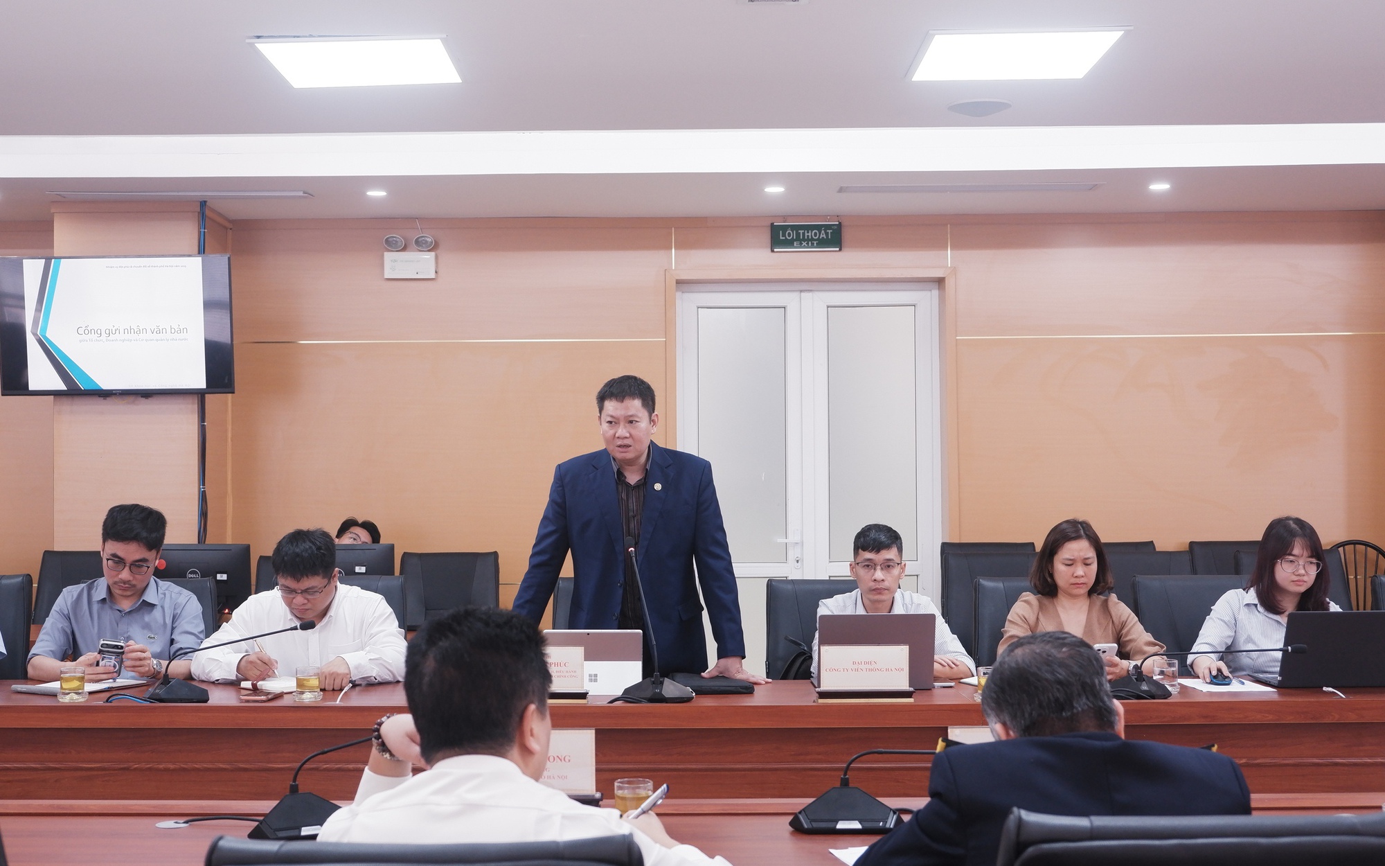 Thúc đẩy triển khai hệ thống chuyển nhận văn bản điện tử giữa tổ chức, doanh nghiệp và cơ quan nhà nước