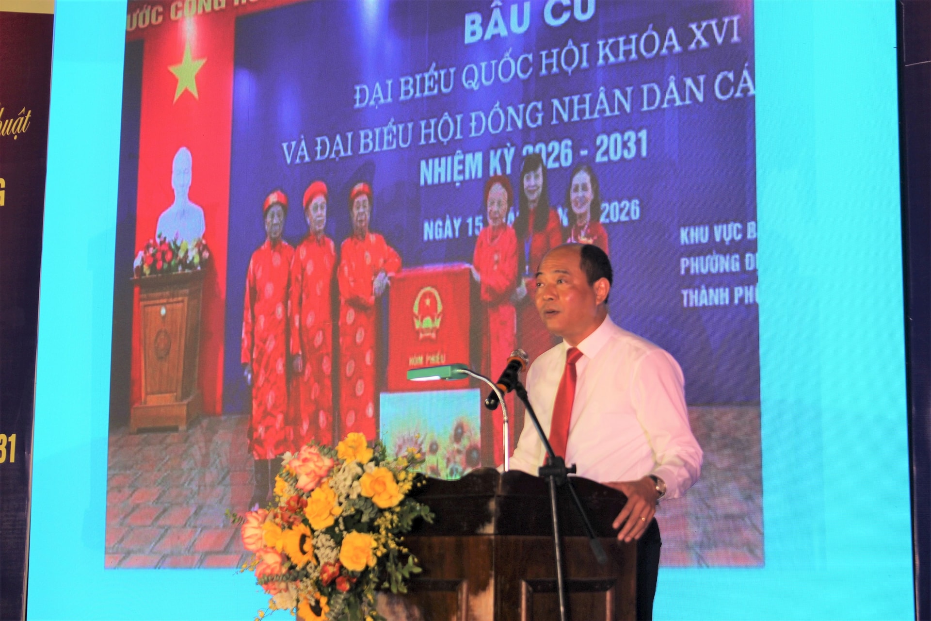 Định Công rộn ràng đêm nghệ thuật chào mừng thành công cuộc bầu cử- Ảnh 2.