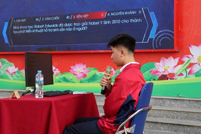 Kịch tính Chung kết “Đường lên đỉnh Olympia” 2026 tại THPT Hoài Đức A.- Ảnh 3.