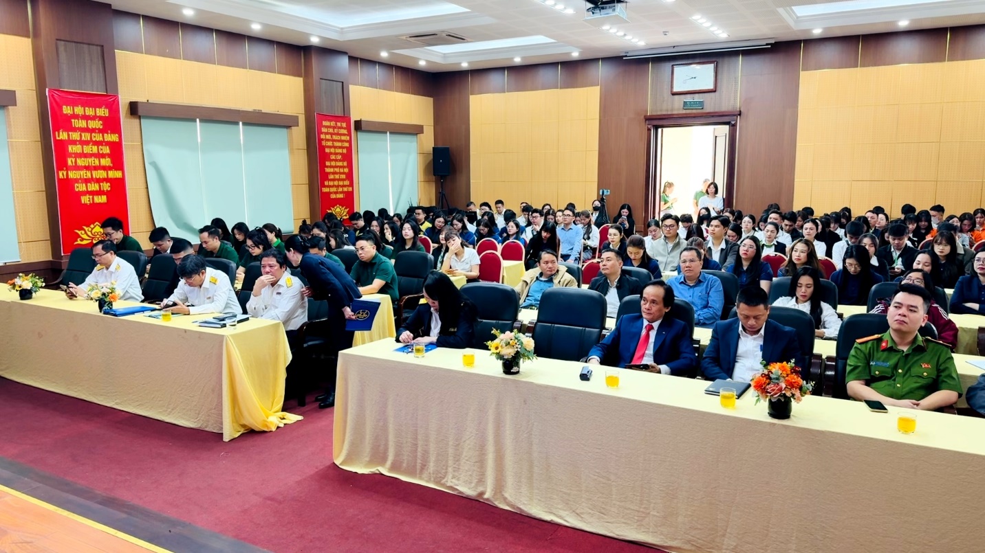 Thuế Hà Nội ra quân Tháng cao điểm đồng hành, hỗ trợ hộ kinh doanh quyết toán thuế- Ảnh 6.