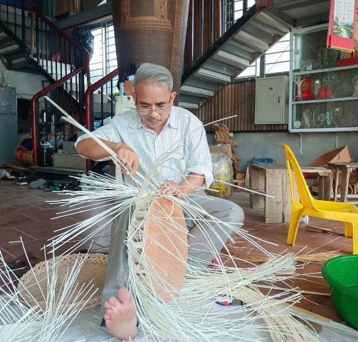 Lồng bàn đan mây: Sản phẩm công nghiệp nông thôn tiêu biểu kết tinh tinh hoa làng nghề Mây tre đan Phú Vinh- Ảnh 1.