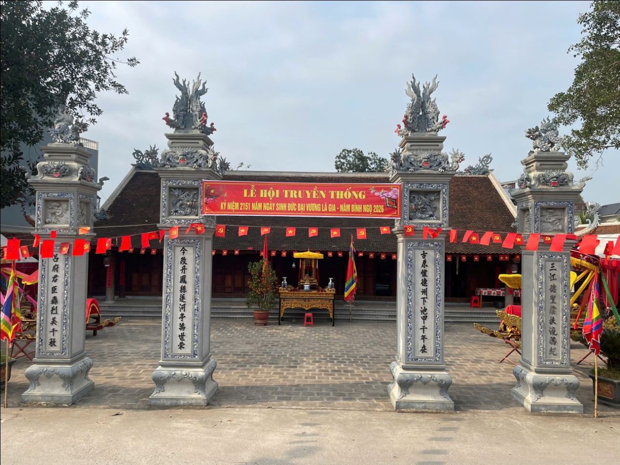 D:\TT VH TT & TT\ảnh\gen-h-z7631966833230_ba9a299ab1c3f4327d3dcc0aee0983f4.jpg