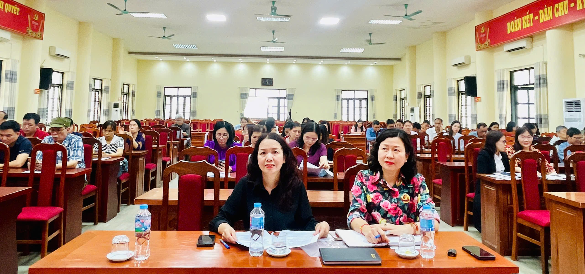 Xã Ô Diên triển khai Kế hoạch tổ chức các hoạt động chào mừng 80 năm Ngày Thể thao Việt Nam 27/3 và phát động Ngày chạy Olympic vì sức khỏe toàn dân năm 2026
- Ảnh 2.