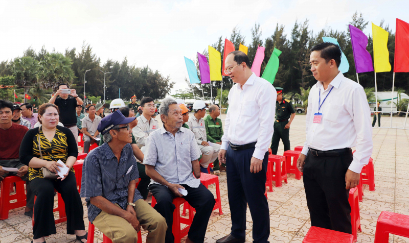 Cử tri cả nước thực hiện quyền và nghĩa vụ thiêng liêng của công dân- Ảnh 94.