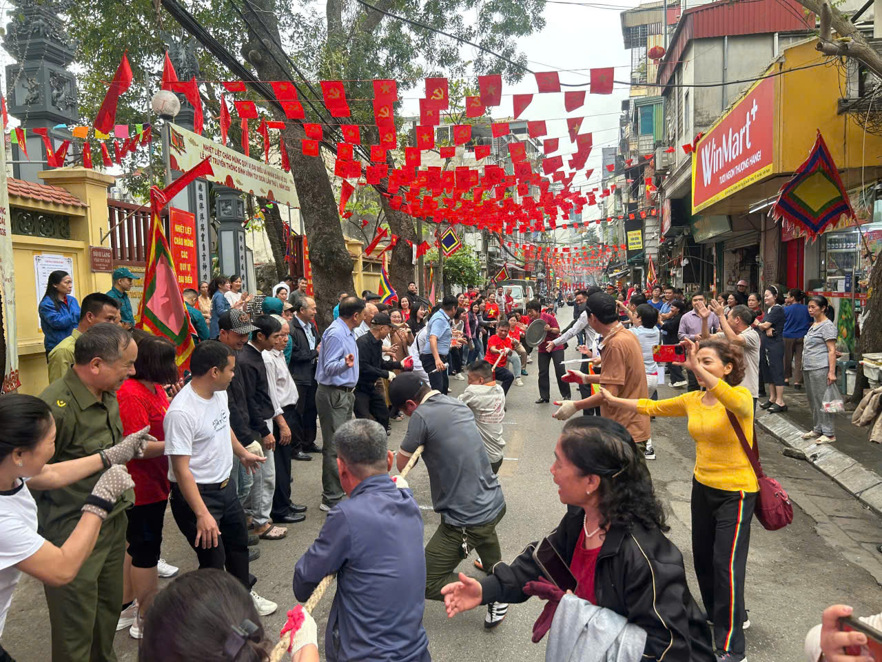 TƯNG BỪNG CÁC HOẠT ĐỘNG VĂN HÓA - THỂ THAO  ĐẶC SẮC TẠI LỄ HỘI TRUYỀN THỐNG ĐÌNH VĨNH TUY ĐOÀI LẦN THỨ I - NĂM 2026- Ảnh 2.