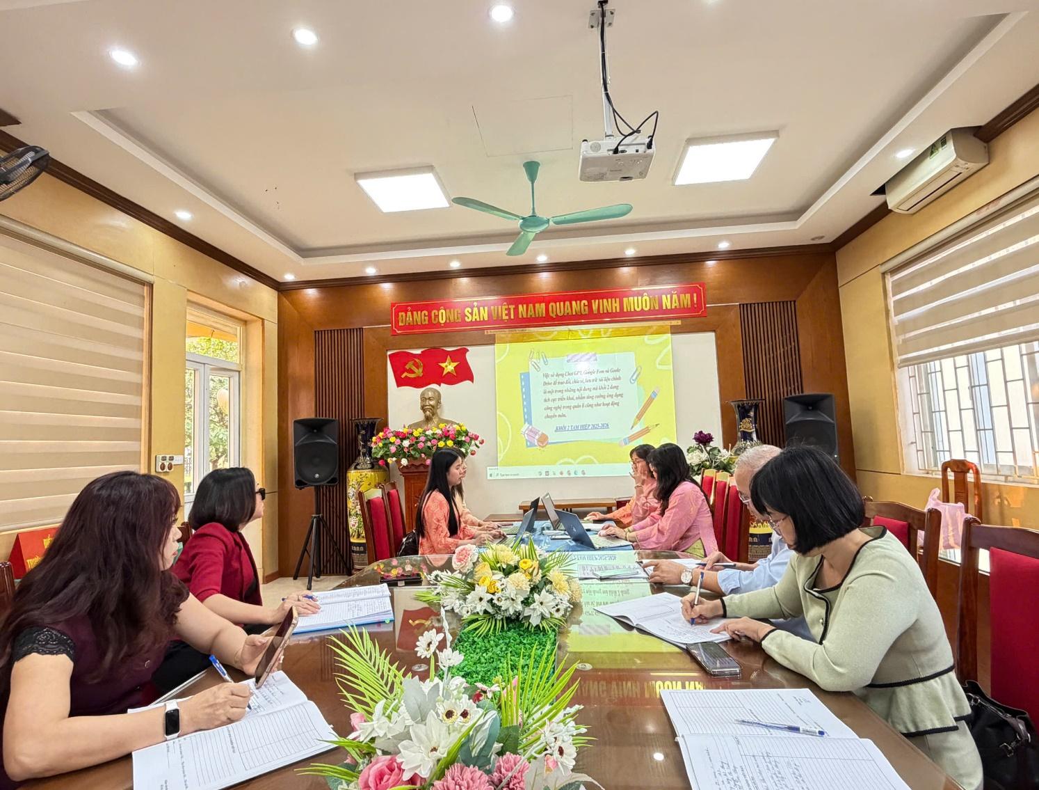 TRƯỜNG TIỂU HỌC TAM HIỆP ĐẨY MẠNH ỨNG DỤNG CÔNG NGHỆ SỐ TRONG HOẠT ĐỘNG CHUYÊN MÔN- Ảnh 4.