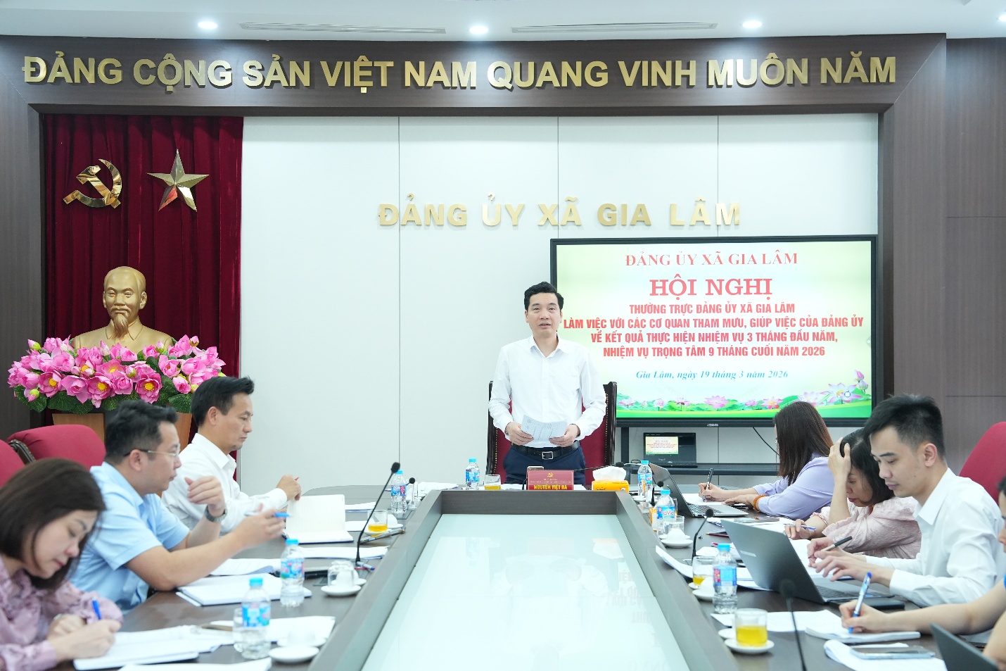 Thường trực Đảng ủy xã Gia Lâm làm việc với các cơ quan tham mưu, giúp việc, triển khai nhiệm vụ năm 2026- Ảnh 4.
