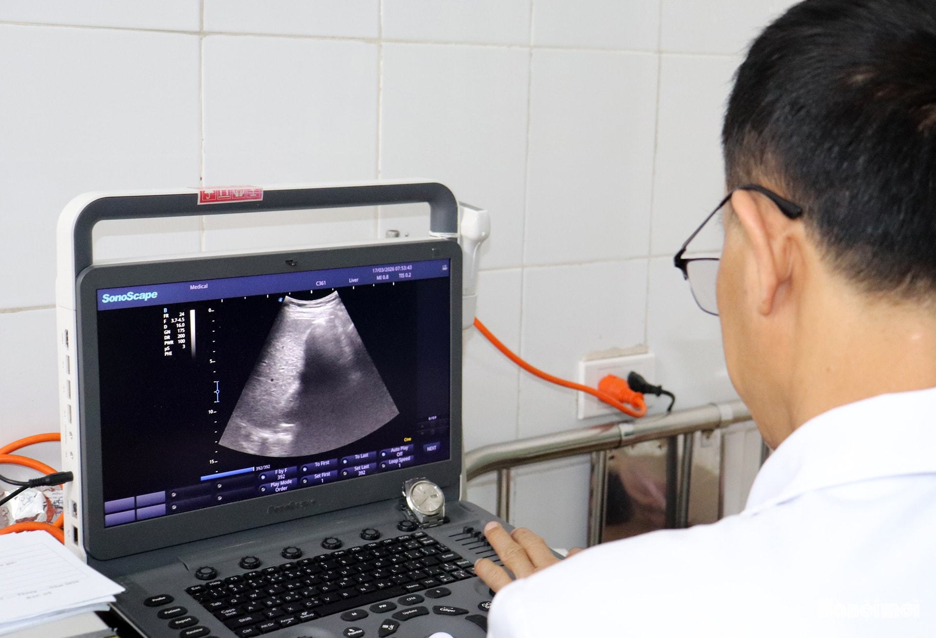 Hàng nghìn người dân Kiến Hưng được khám sức khỏe miễn phí- Ảnh 13.