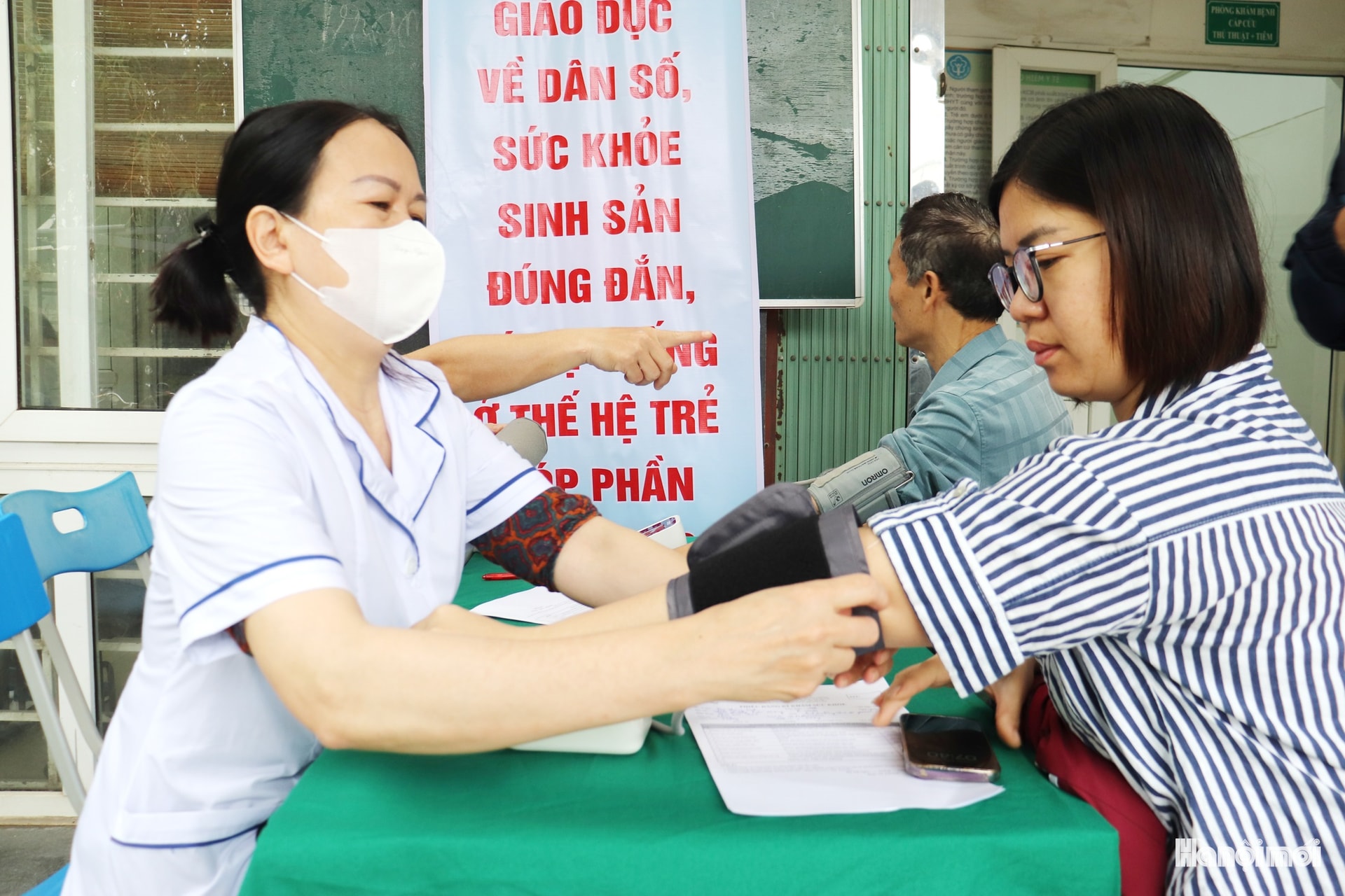 Hàng nghìn người dân Kiến Hưng được khám sức khỏe miễn phí- Ảnh 11.