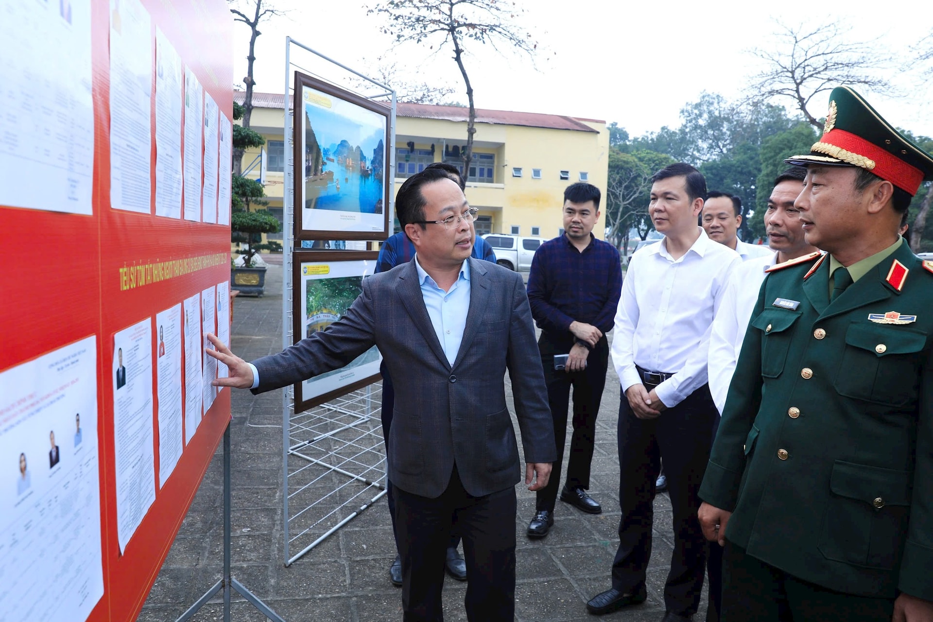 ​Hà Nội: Gương mẫu, đi đầu tổ chức kỳ bầu cử tuyệt đối an toàn, đúng luật- Ảnh 3.