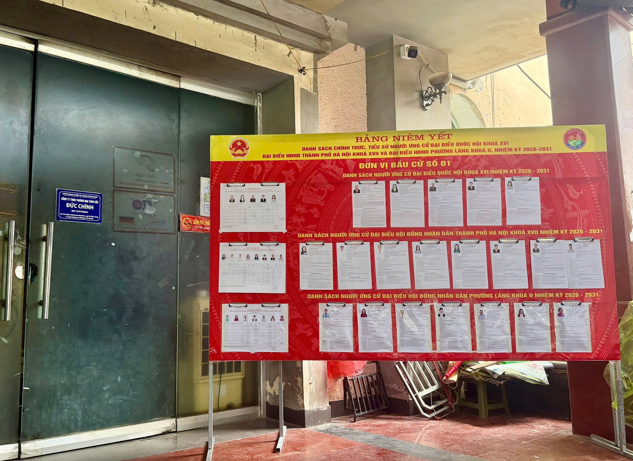 PHƯỜNG LÁNG NIÊM YẾT DANH SÁCH NGƯỜI ỨNG CỬ ĐẠI BIỂU QUỐC HỘI VÀ ĐẠI BIỂU HĐND CÁC CẤP TẠI CÁC KHU VỰC BỎ PHIẾU- Ảnh 8.