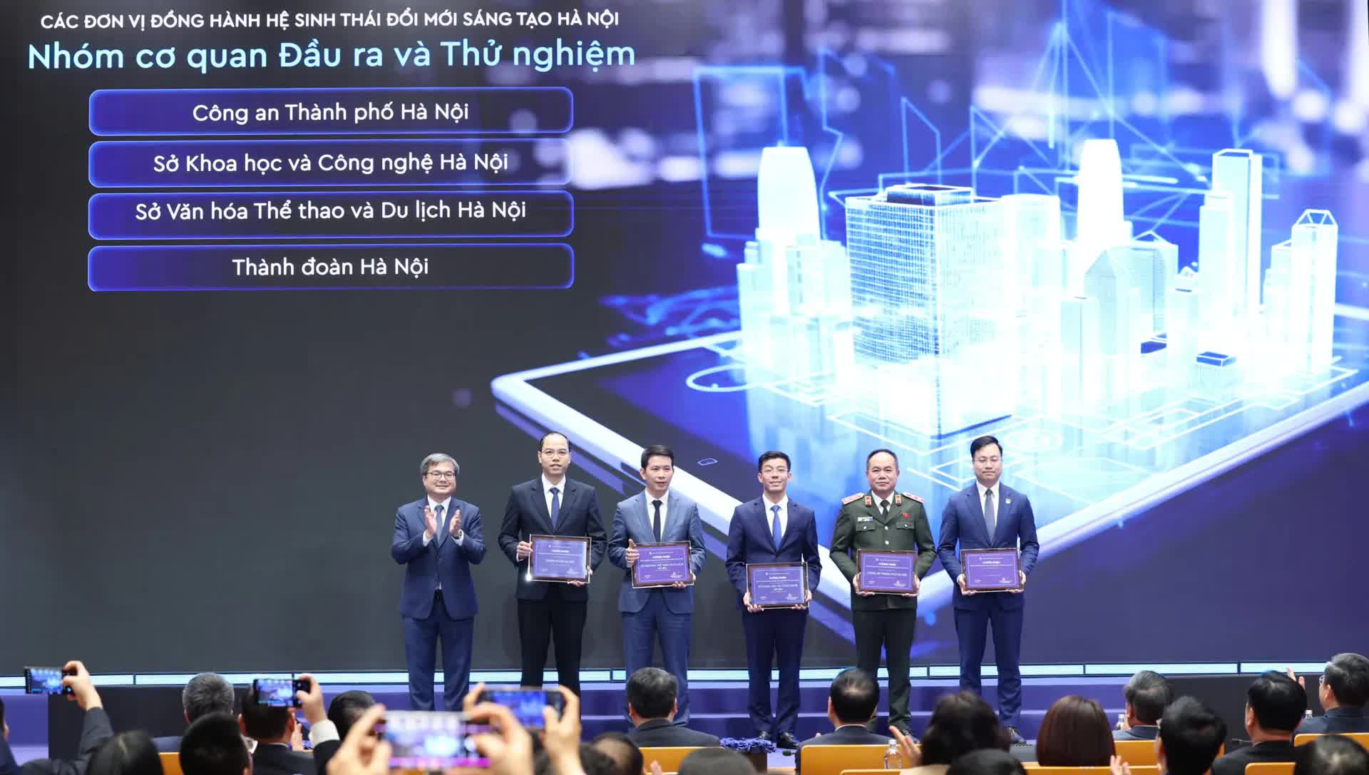 Hà Nội chính thức công bố thành lập Công ty Cổ phần Trung tâm Đổi mới Sáng tạo- Ảnh 4.
