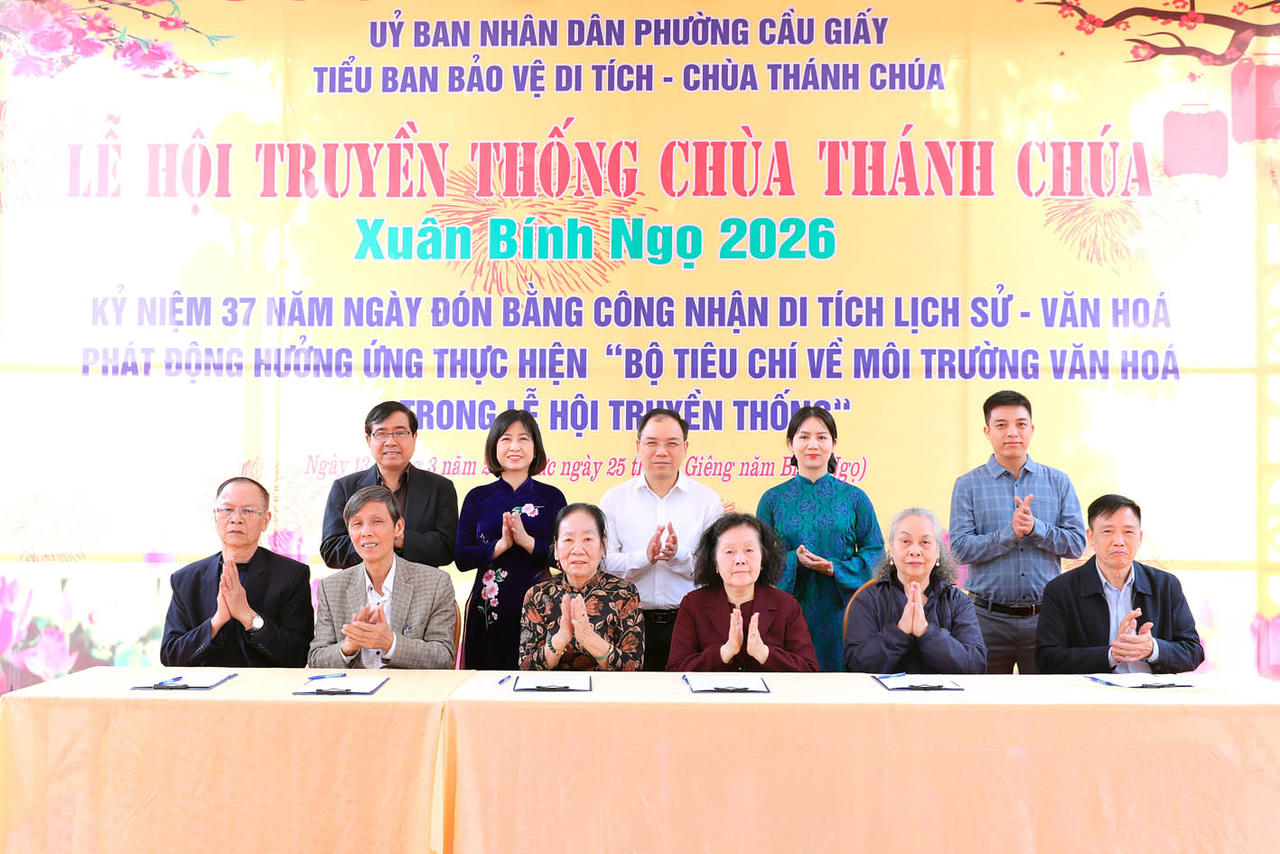Về chùa Thánh Chúa dự hội, tưởng nhớ công đức Nguyên phi Ỷ Lan- Ảnh 2.