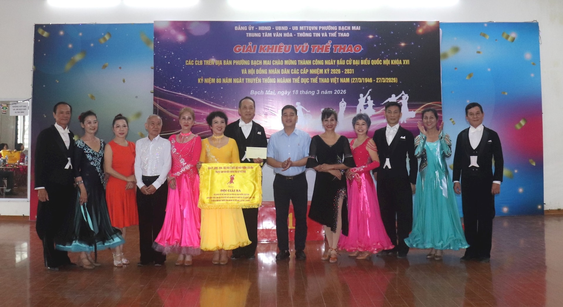 Gần 150 vận động viên tham gia Giải khiêu vũ thể thao các câu lạc bộ phường Bạch Mai- Ảnh 7.