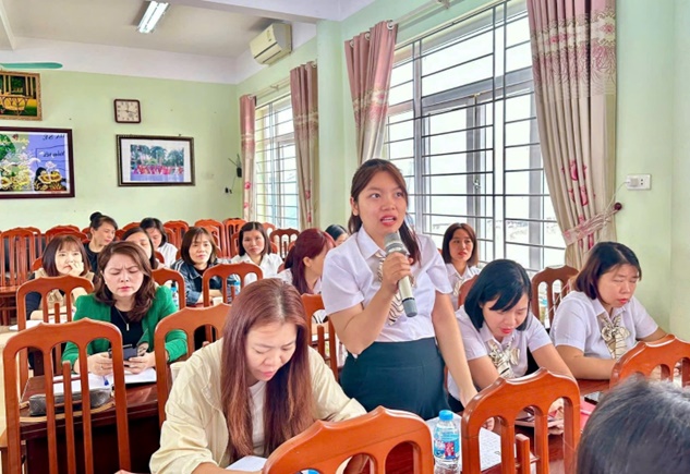 Rộn ràng khí thế thi đua chào mừng kỷ niệm 95 năm Ngày thành lập Đoàn TNCS Hồ Chí Minh (26/3/1931 - 26/3/2026) tại các nhà trường trên địa bàn xã Hoài Đức

- Ảnh 17.