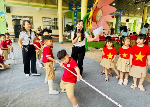 Rộn ràng khí thế thi đua chào mừng kỷ niệm 95 năm Ngày thành lập Đoàn TNCS Hồ Chí Minh (26/3/1931 - 26/3/2026) tại các nhà trường trên địa bàn xã Hoài Đức

- Ảnh 27.