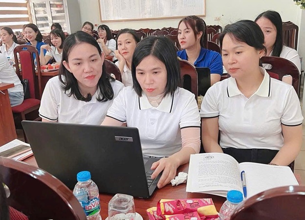 Rộn ràng khí thế thi đua chào mừng kỷ niệm 95 năm Ngày thành lập Đoàn TNCS Hồ Chí Minh (26/3/1931 - 26/3/2026) tại các nhà trường trên địa bàn xã Hoài Đức

- Ảnh 9.