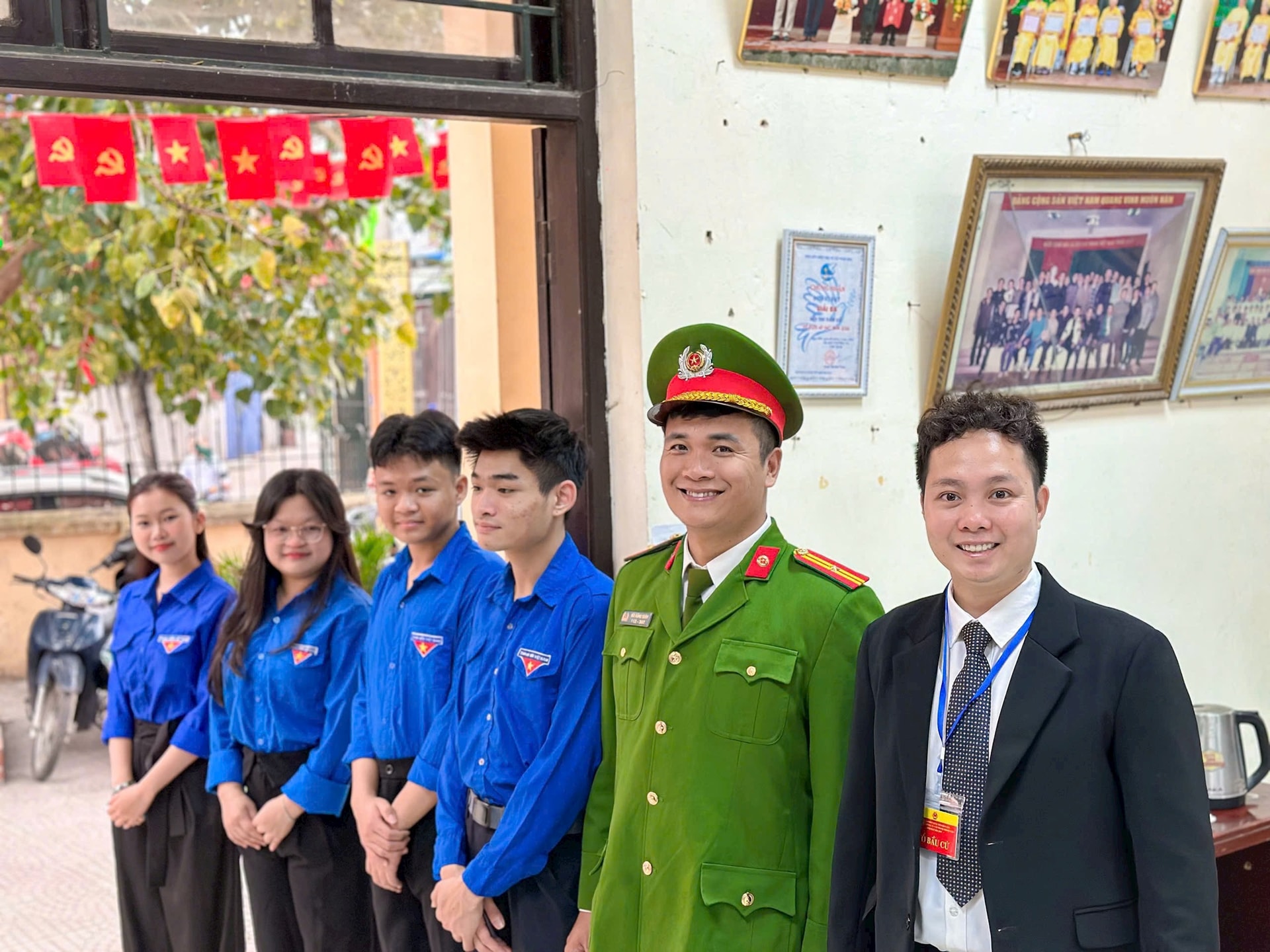 Xã Ngọc Hồi công bố danh sách 23 đại biểu HĐND khóa XXIII- Ảnh 3.