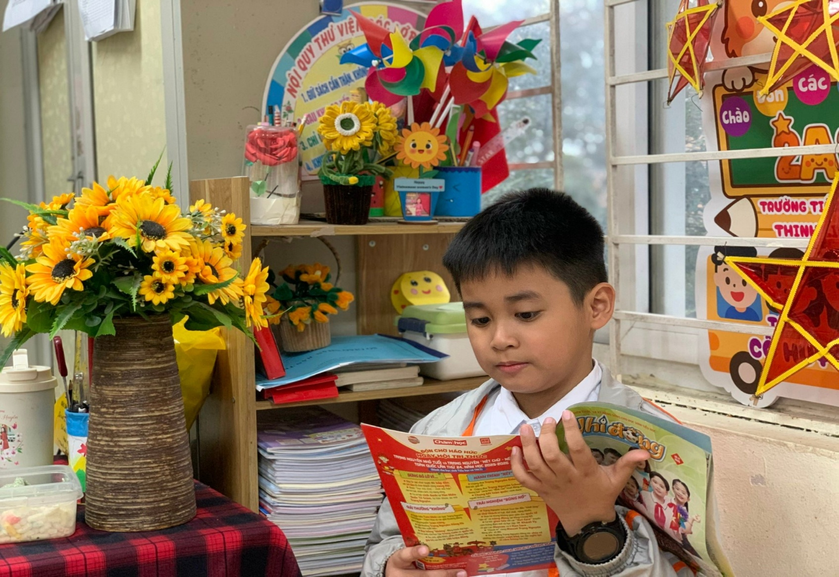 CẬU HỌC TRÒ ĐAM MÊ CHINH PHỤC CÁC KÌ THI QUỐC TẾ LƯU KIẾN MINH – HỌC SINH LỚP 2A2 TRƯỜNG TIỂU HỌC THỊNH LIỆT – MỘT TẤM GƯƠNG TIÊU BIỂU TRONG HỌC TẬP- Ảnh 2.