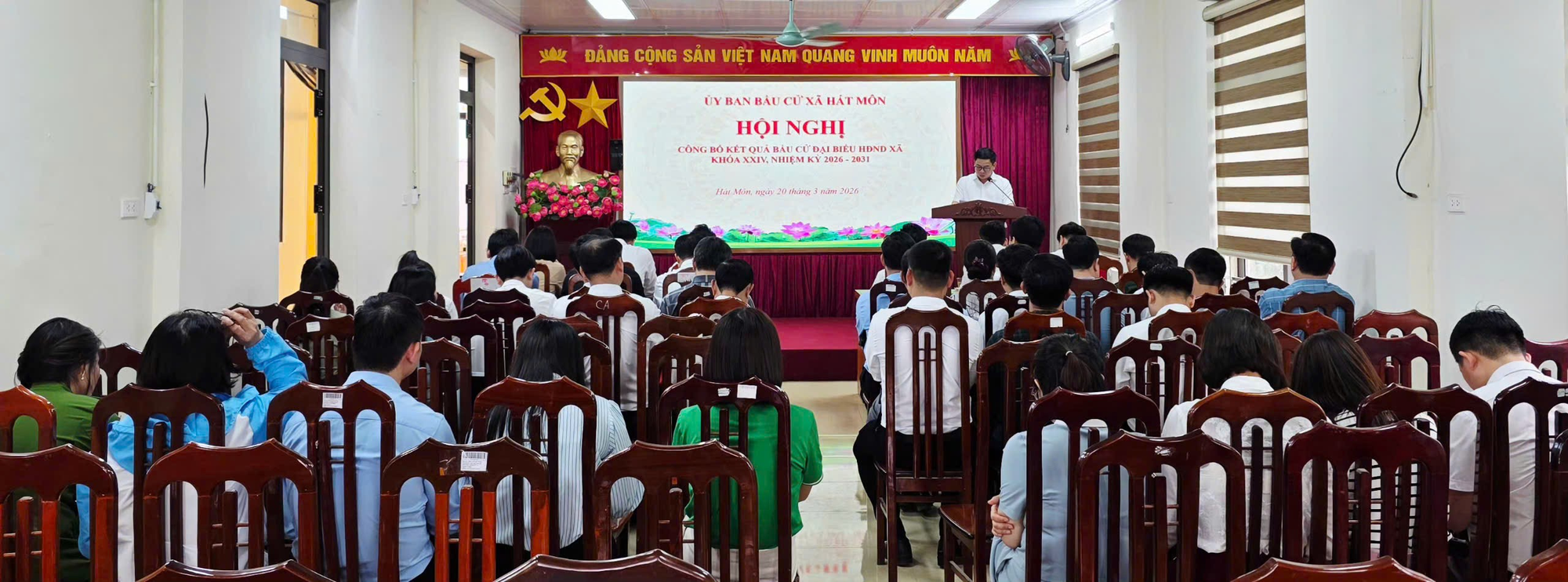 XÃ HÁT MÔN CÔNG BỐ KẾT QUẢ BẦU CỬ- Ảnh 1.