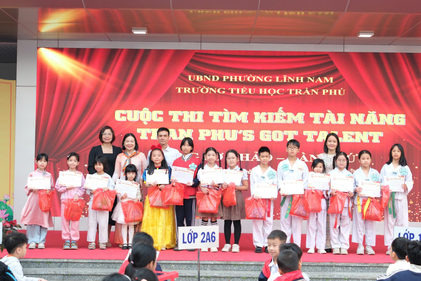 Sôi nổi vòng Sơ khảo Cuộc thi “Tìm kiếm tài năng - TranPhu’ Got Talent” lần thứ I Năm học: 2025-2026- Ảnh 3.