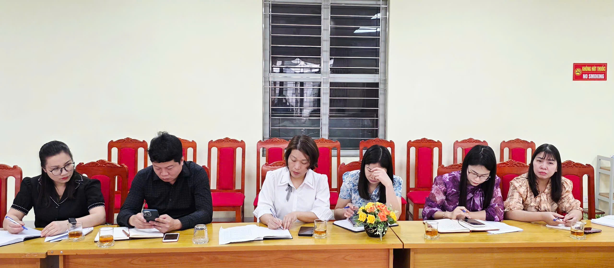 ĐỒNG CHÍ PHÓ CHỦ TỊCH UBND XÃ HÁT MÔN LÀM VIỆC VỀ TIẾN ĐỘ GIẢI KICKBOXING TOÀN QUỐC VÀ CÔNG TÁC TỔ CHỨC LỄ DÂNG HƯƠNG KỶ NIỆM 1983 NĂM NGÀY GIỖ HAI BÀ TRƯNG (43 – 2026)- Ảnh 5.