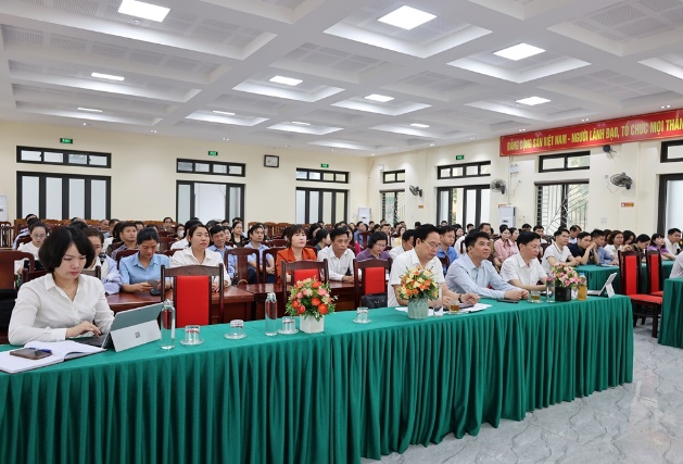 Đảng ủy xã Xuân Mai tổ chức hội nghị quán triệt chương trình hành động thực hiện Nghị quyết Đại hội đại biểu toàn quốc lần thứ XIV của Đảng, các Nghị quyết chiến lược của Bộ Chính trị trên địa bàn xã- Ảnh 1.