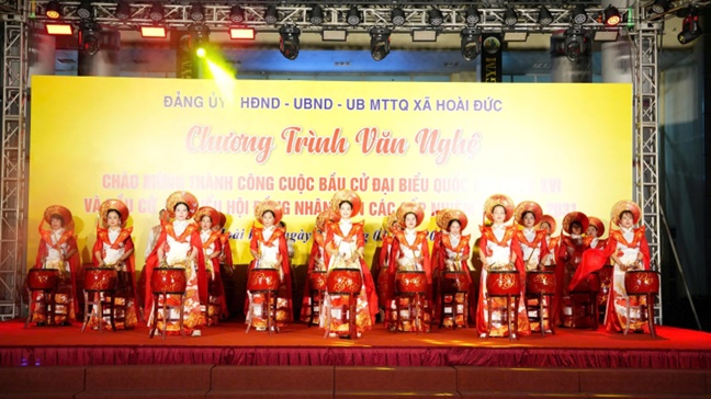 Hoài Đức rộn ràng đêm văn nghệ chào mừng thành công cuộc bầu cử- Ảnh 6.