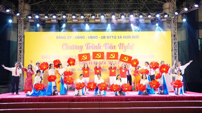 Hoài Đức rộn ràng đêm văn nghệ chào mừng thành công cuộc bầu cử- Ảnh 8.
