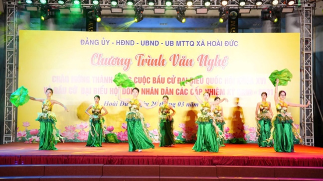 Hoài Đức rộn ràng đêm văn nghệ chào mừng thành công cuộc bầu cử- Ảnh 14.