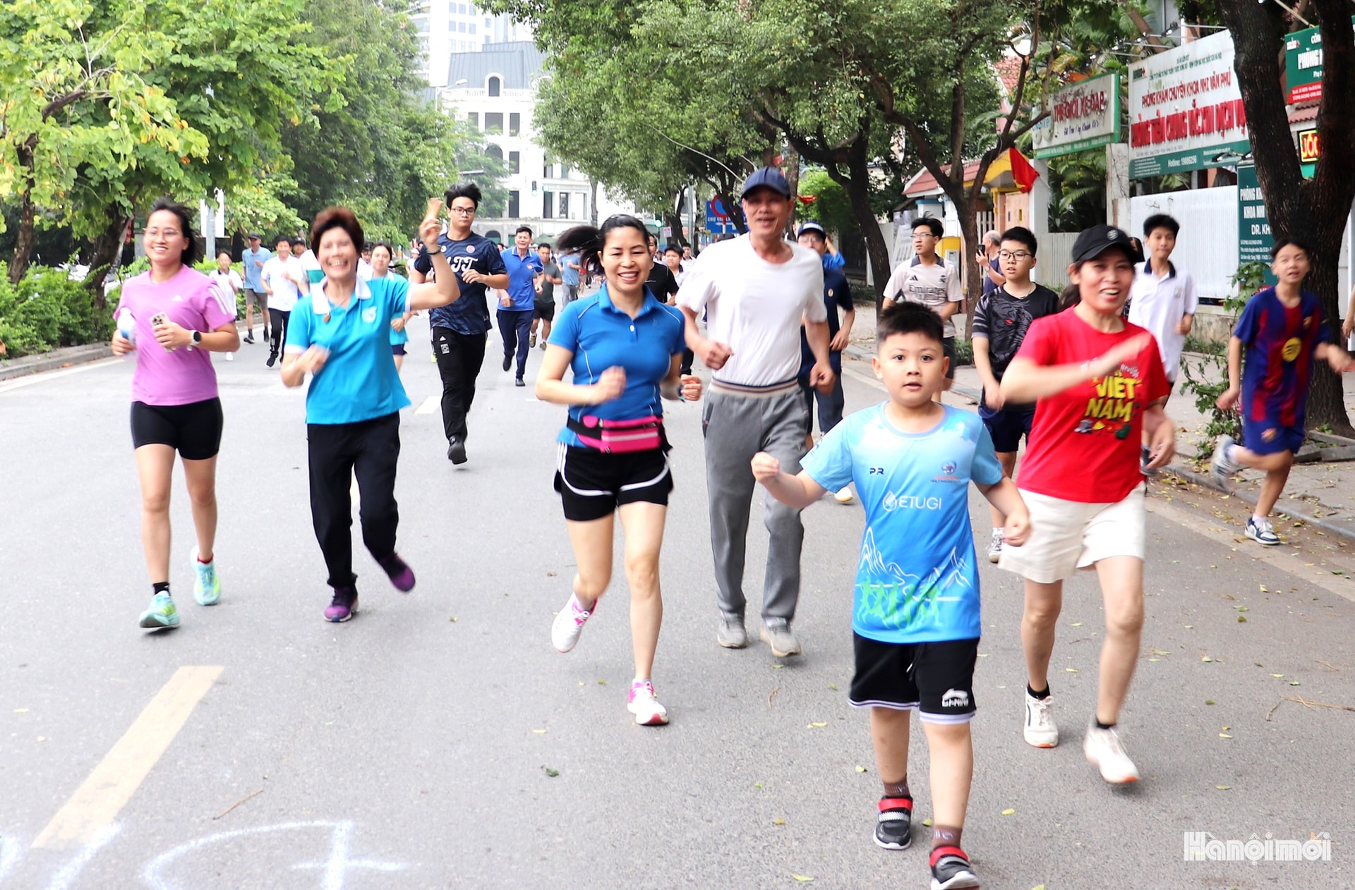 Kiến Hưng sôi động Ngày chạy Olympic vì sức khỏe toàn dân 2026- Ảnh 9.