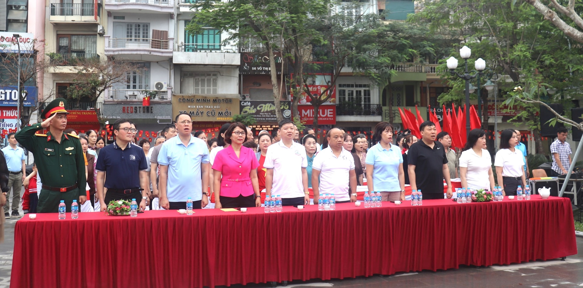 Phường Bạch Mai: Gần 1.000 cán bộ, người dân hưởng ứng "Ngày chạy Olympic vì sức khỏe toàn dân"- Ảnh 7.