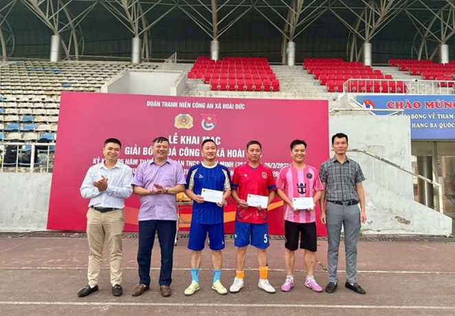 Bế mạc Giải bóng đá Công an xã Hoài Đức” năm 2026.- Ảnh 6.