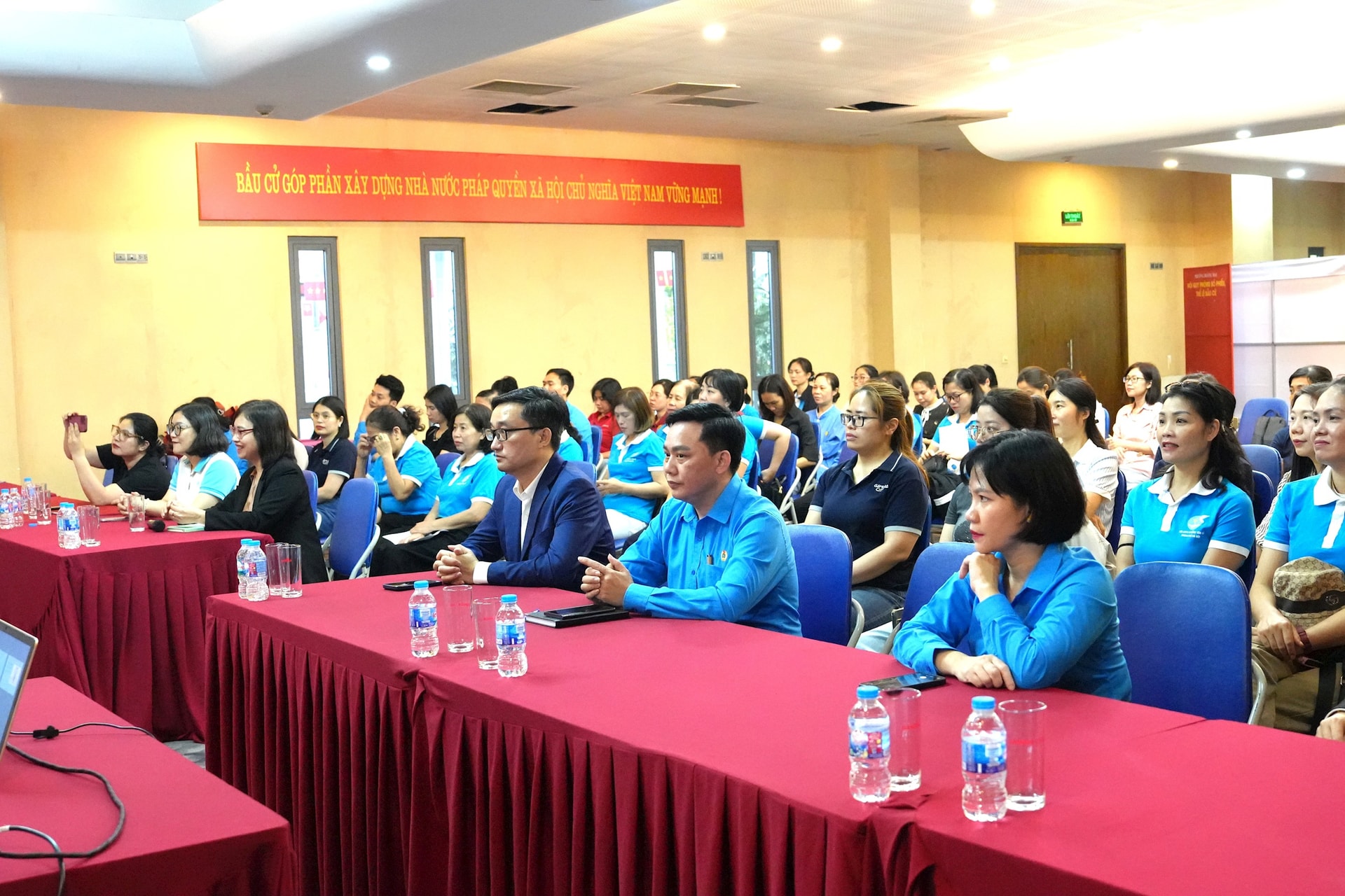 Phường Yên Sở đẩy mạnh chuyển đổi số trong hoạt động đoàn thể- Ảnh 2.