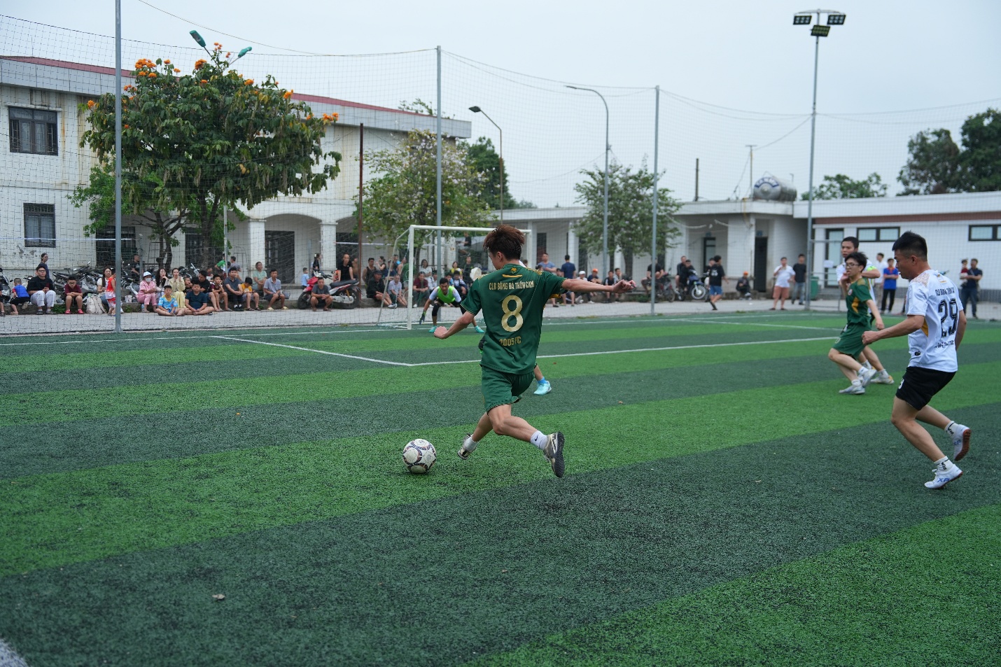 Lễ bế mạc giải bóng đá chào mừng Lễ hội truyền thống làng Cam năm 2026- Ảnh 3.