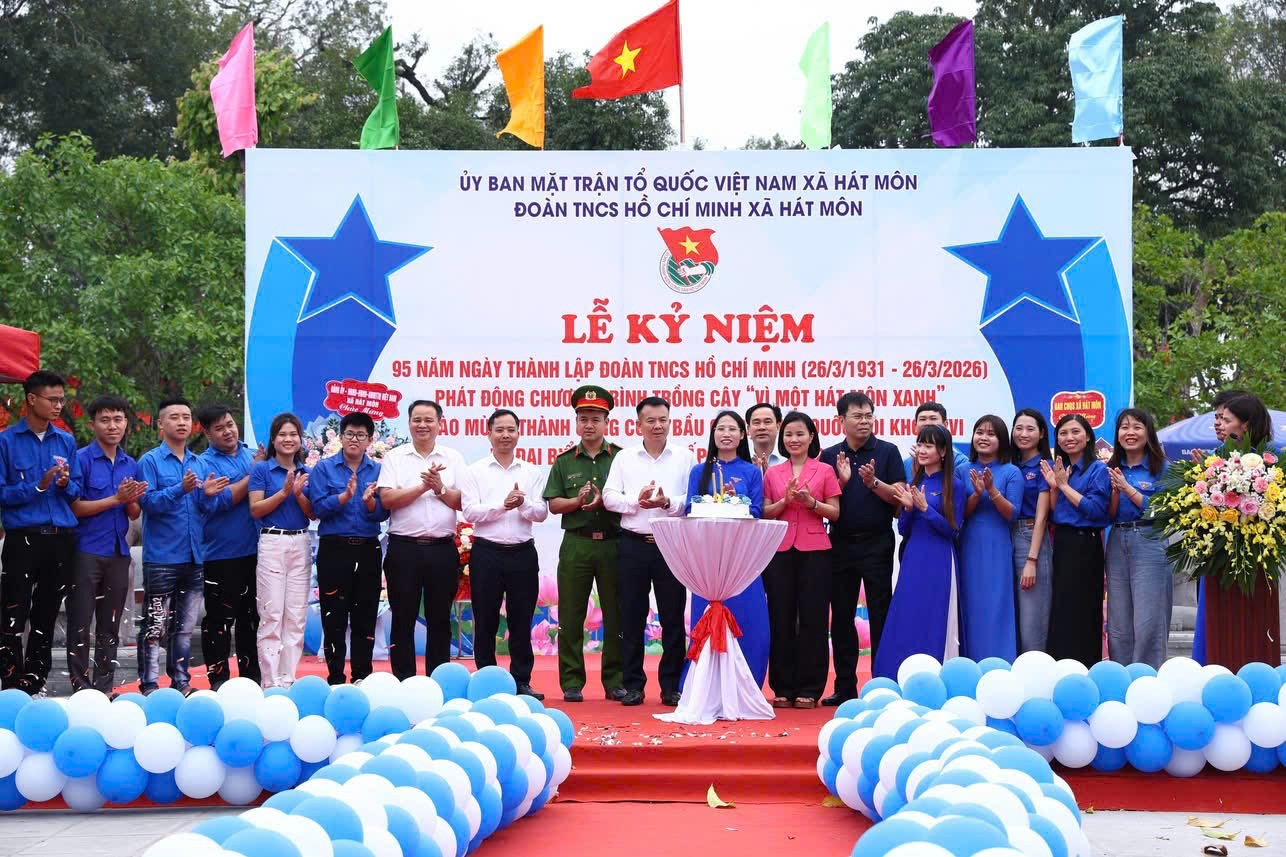 Xã Hát Môn mít tinh kỷ niệm 95 năm Ngày thành lập Đoàn Thanh niên Cộng sản Hồ Chí Minh- Ảnh 6.