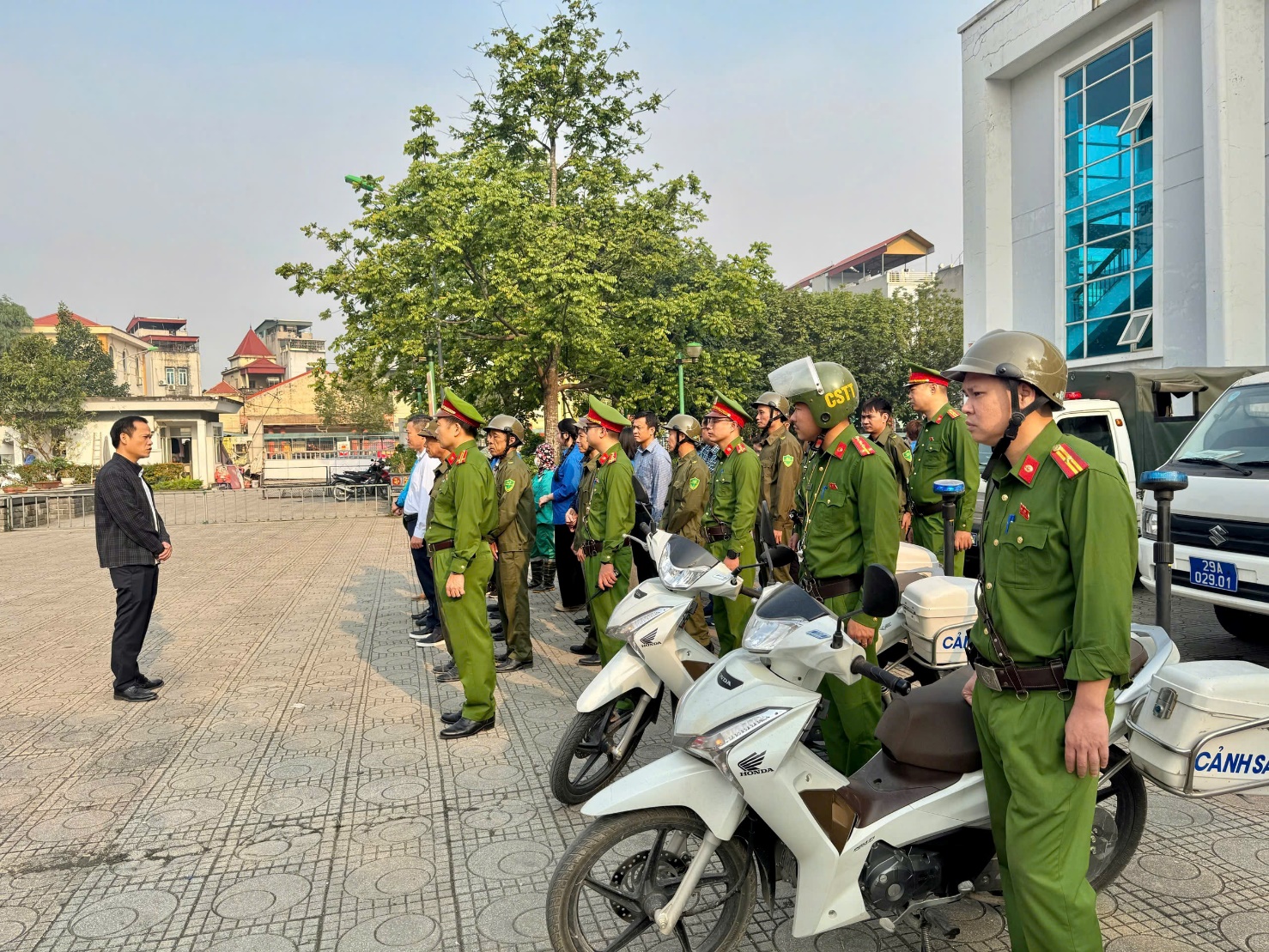 Hoài Đức quyết tâm thực hiện thắng lợi Nghị quyết Đại hội đại biểu Đảng bộ thành phố Hà Nội lần thứ XVIII, nhiệm kỳ 2025 - 2030.- Ảnh 11.