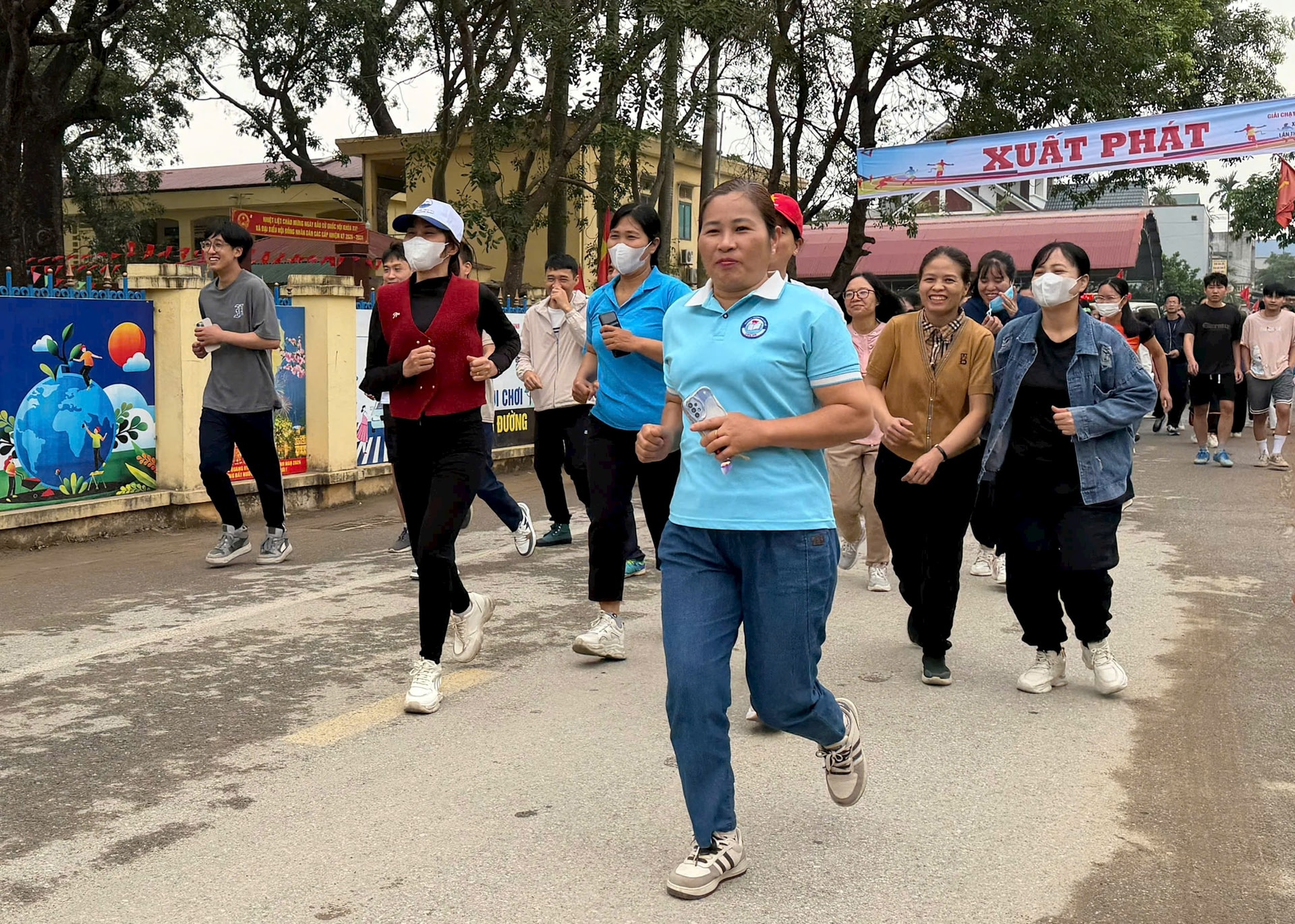 Xã Ứng Thiên: 1.600 người tham gia Ngày hội chạy vì sức khỏe toàn dân- Ảnh 12.