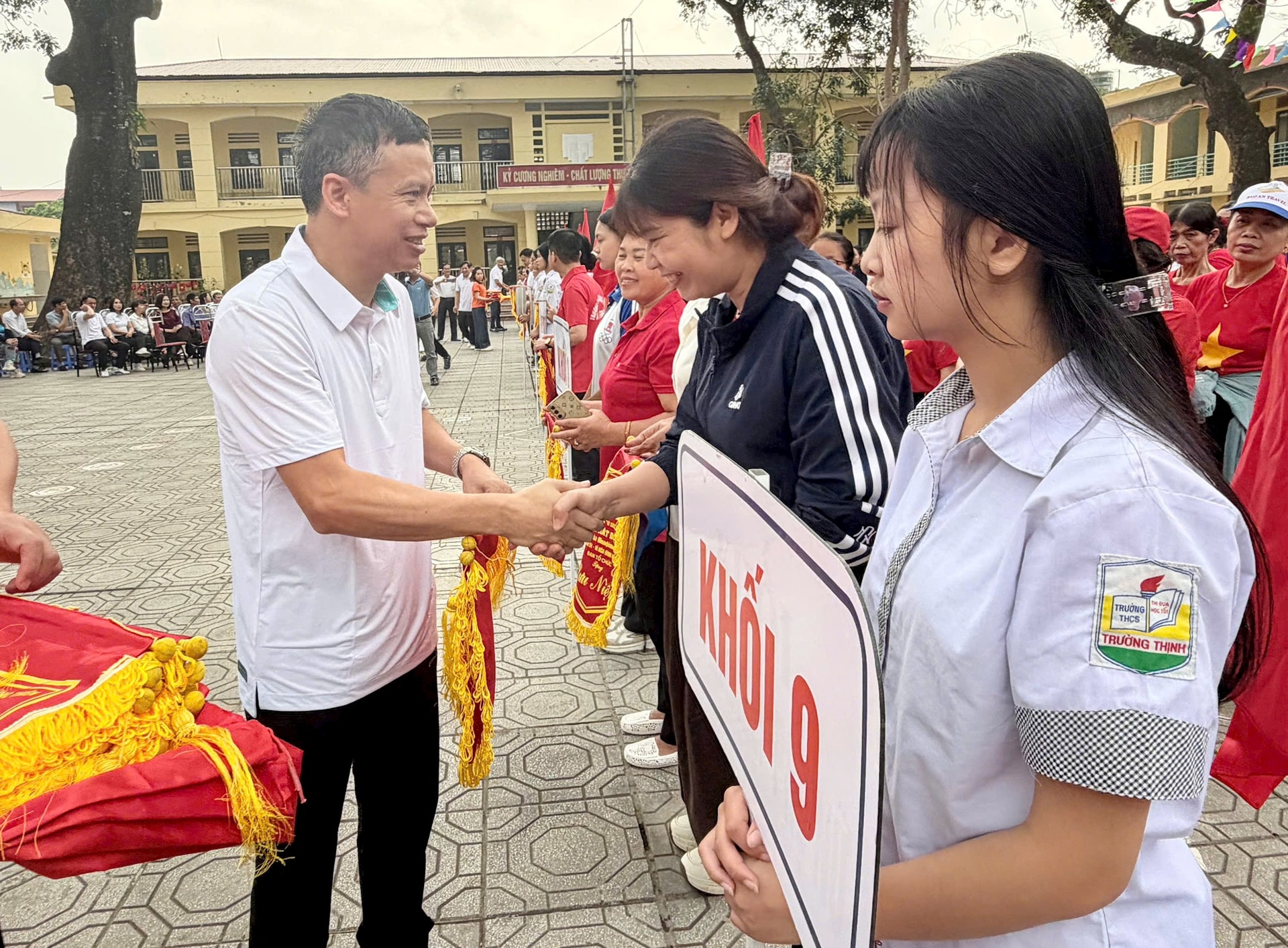 Xã Ứng Thiên: 1.600 người tham gia Ngày hội chạy vì sức khỏe toàn dân- Ảnh 7.