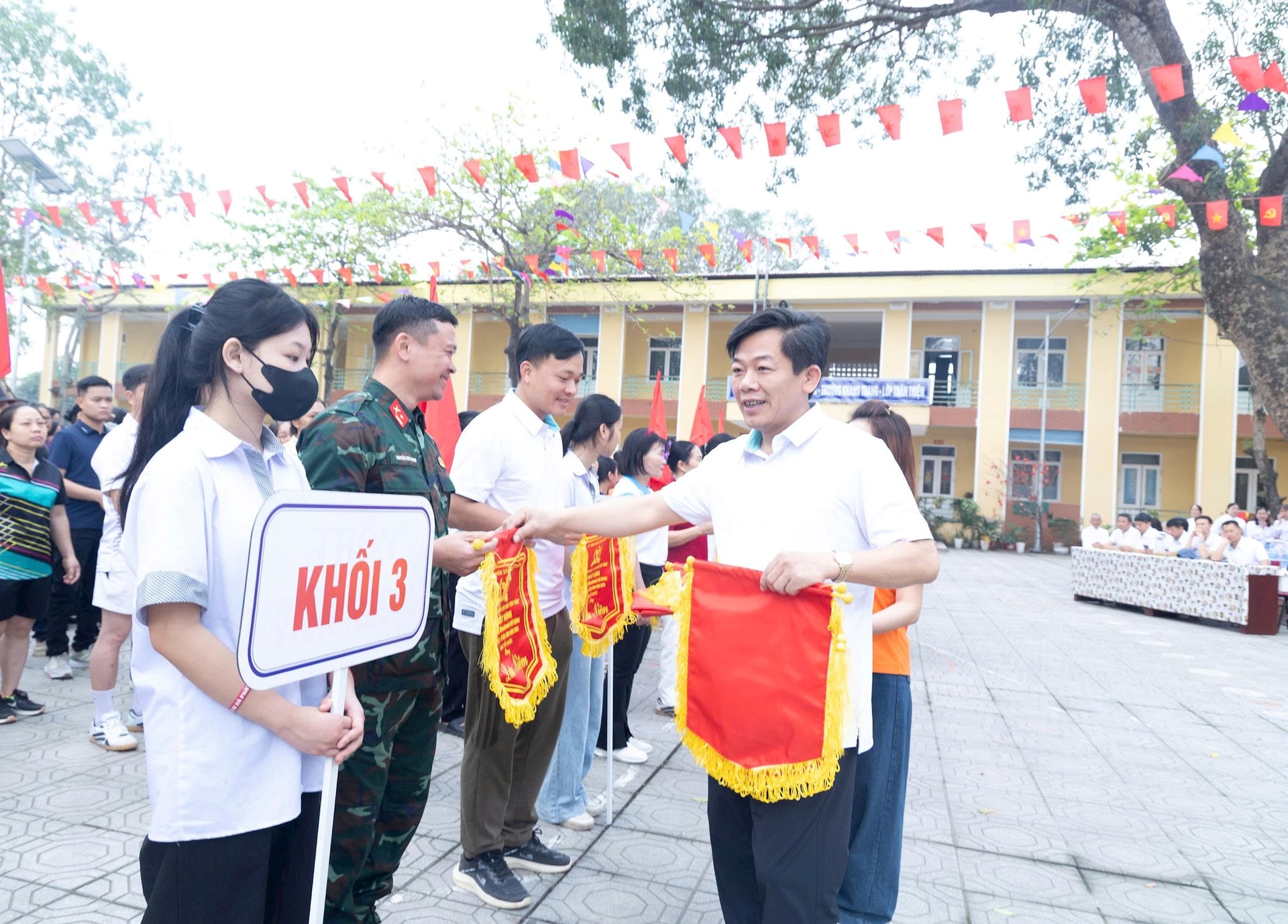 Xã Ứng Thiên: 1.600 người tham gia Ngày hội chạy vì sức khỏe toàn dân- Ảnh 6.