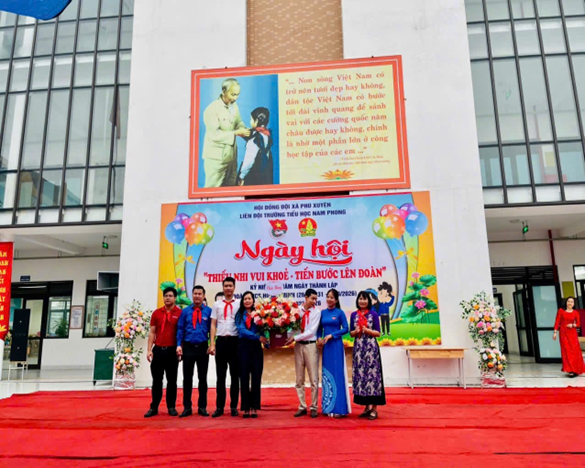 Trường Tiểu học Nam Phong tổ chức Ngày hội “Thiếu nhi vui khỏe – Tiến bước lên Đoàn”- Ảnh 1.
