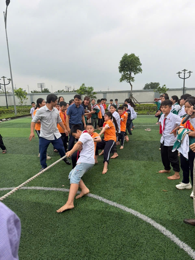 Trường Tiểu học Nam Phong tổ chức Ngày hội “Thiếu nhi vui khỏe – Tiến bước lên Đoàn”- Ảnh 9.