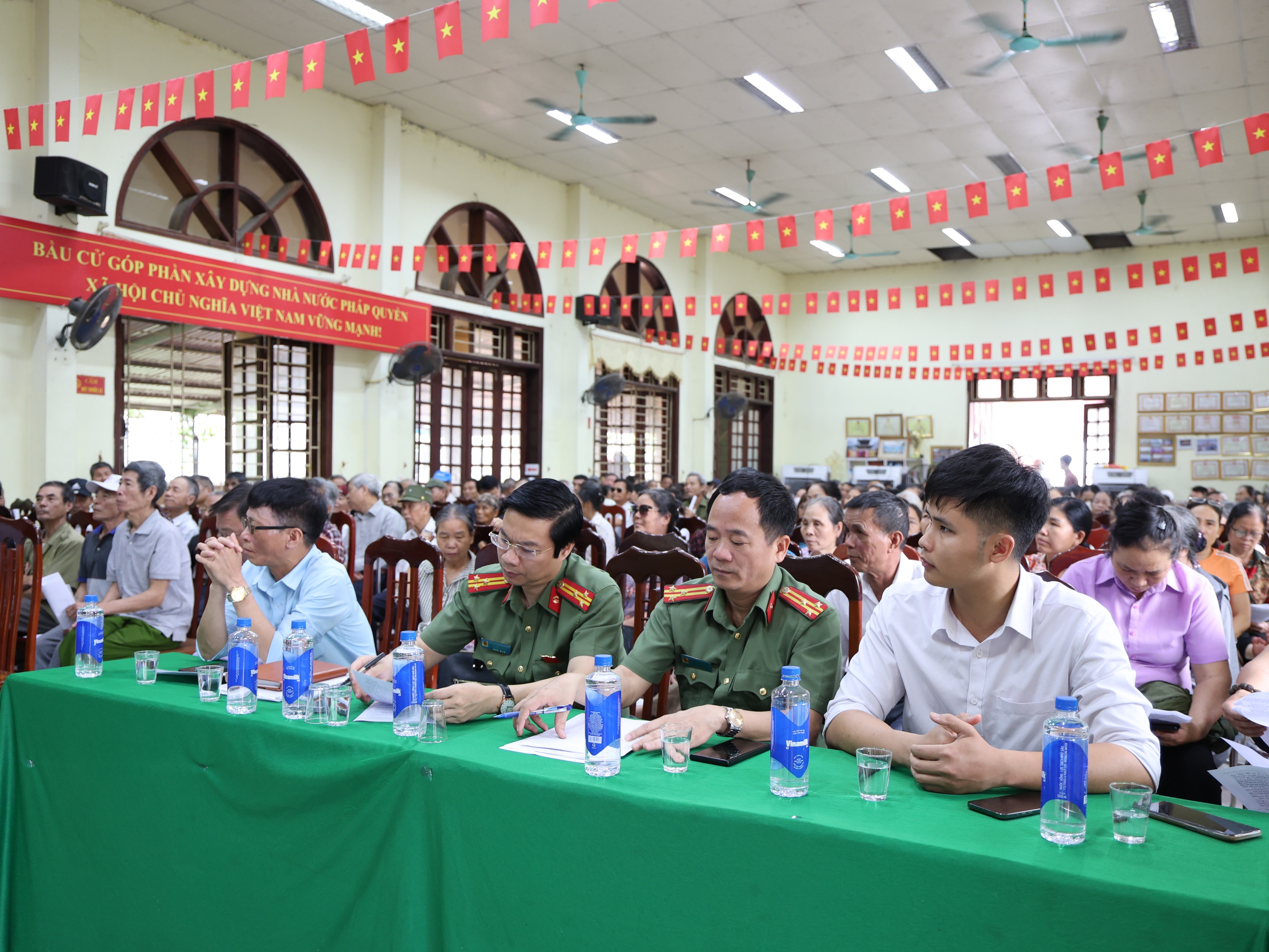 https://sqhx-hanoi.mediacdn.vn/91579363132710912/2026/3/24/img6777-177433751557199367008.jpg