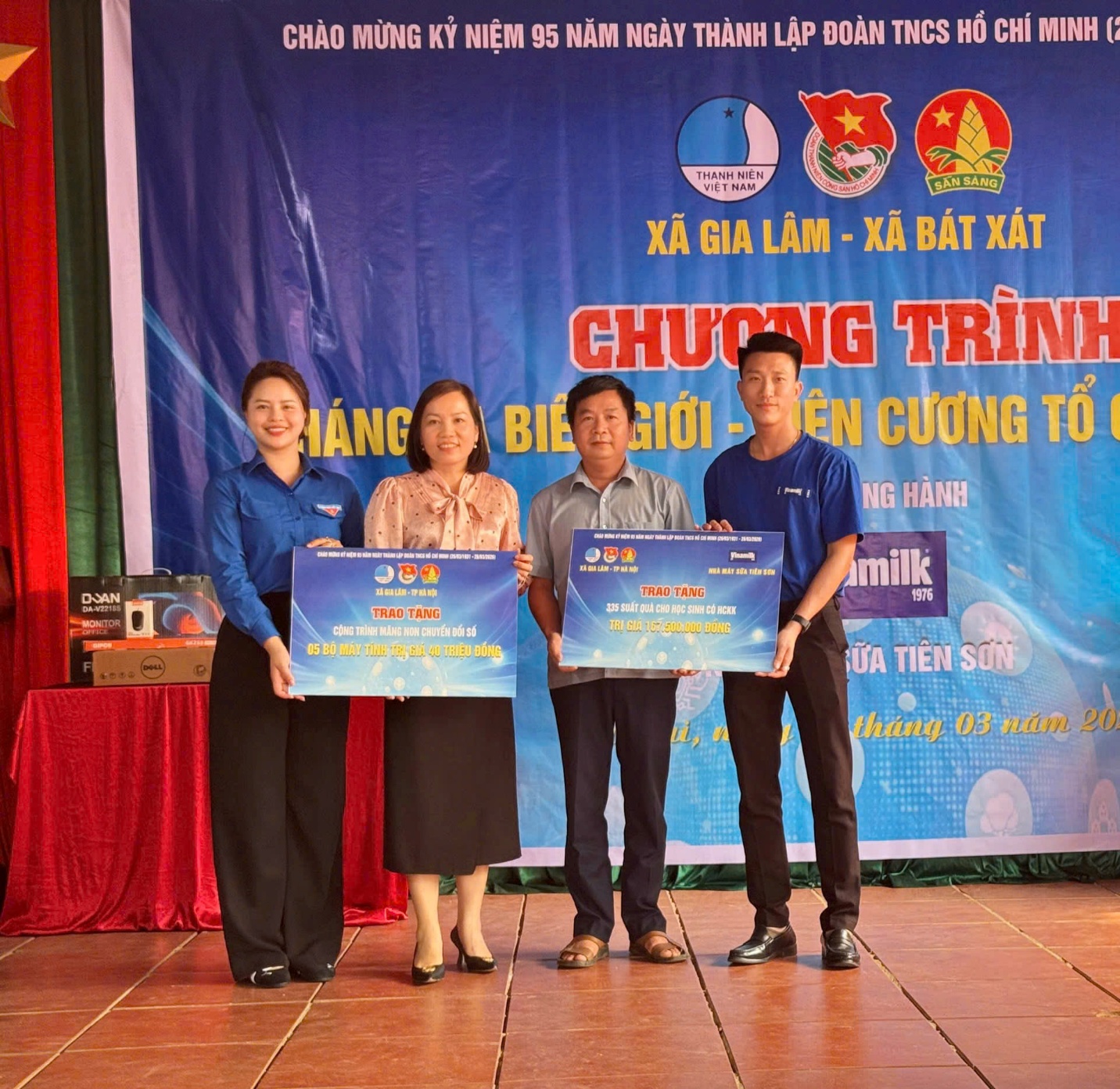 Đoàn xã Gia Lâm tổ chức chương trình “Tháng ba biên giới – Biên cương Tổ quốc tôi” tại Lào Cai- Ảnh 3.