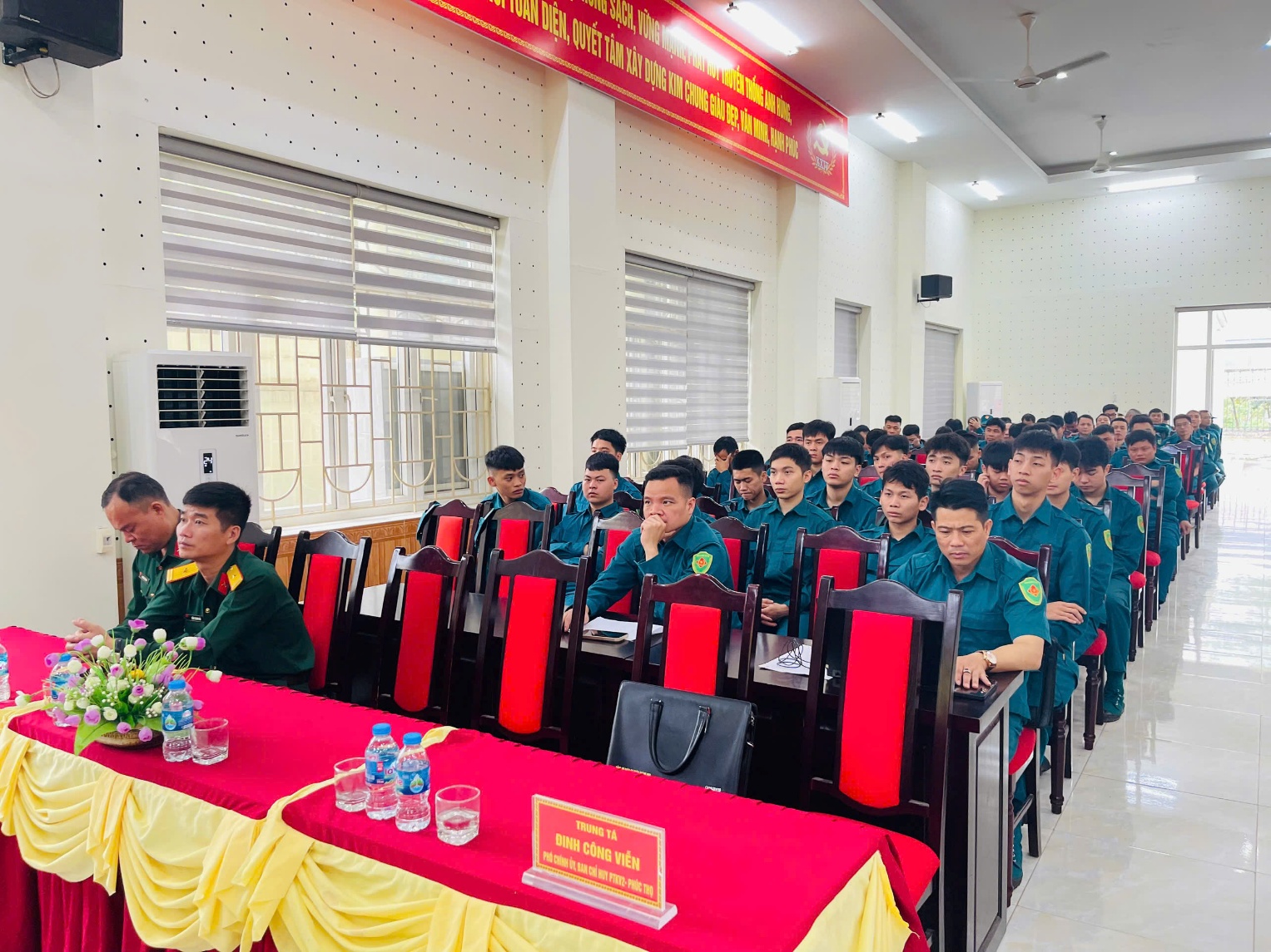 Cán bộ dân quân xã Hoài Đức hoàn thành tập huấn nghiệp vụ năm 2026- Ảnh 2.