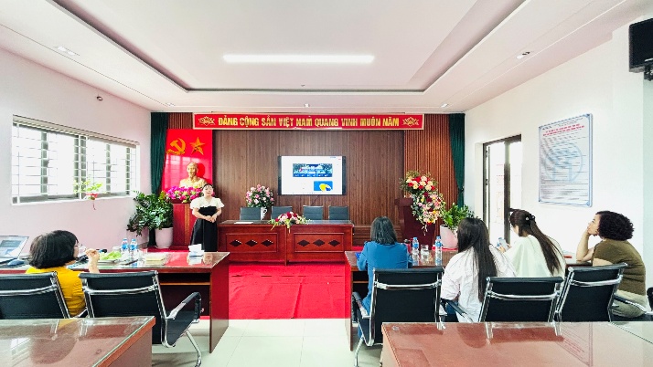 CHỦ ĐỘNG TRƯỚC MÙA TUYỂN SINH VÀO LỚP 6
TRƯỜNG TIỂU HỌC TRẦN PHÚ TẬP HUẤN NHỮNG ĐIỂM MỚI TRONG TUYỂN SINH 2026-2027 CHO GIÁO VIÊN KHỐI 5- Ảnh 3.