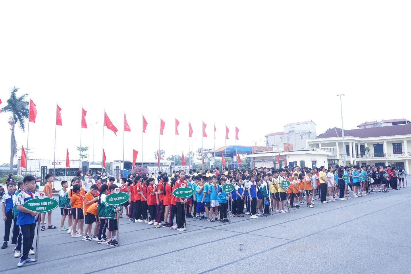 Khai mạc giải thể thao học sinh phổ thông xã Gia Lâm năm học 2025–2026- Ảnh 3.